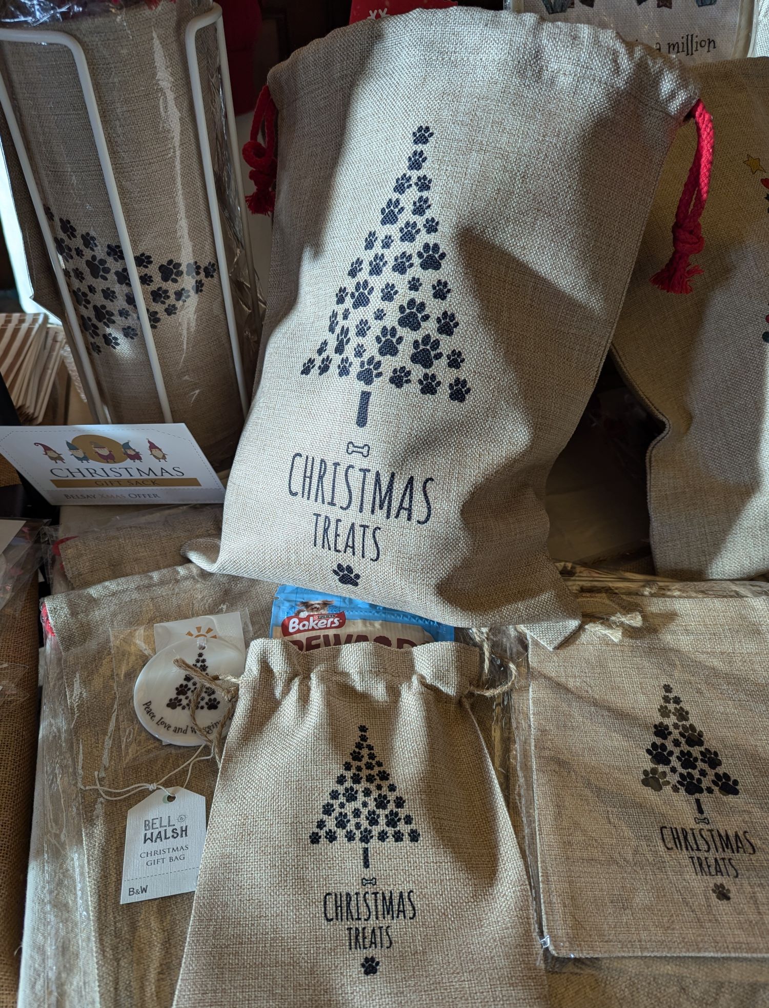 Dog Christmas Treats Bag Medium (30 x 40cm) - Image 4